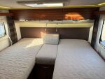 Adria Matrix Supreme M 687 SL 2015 Valkoinen