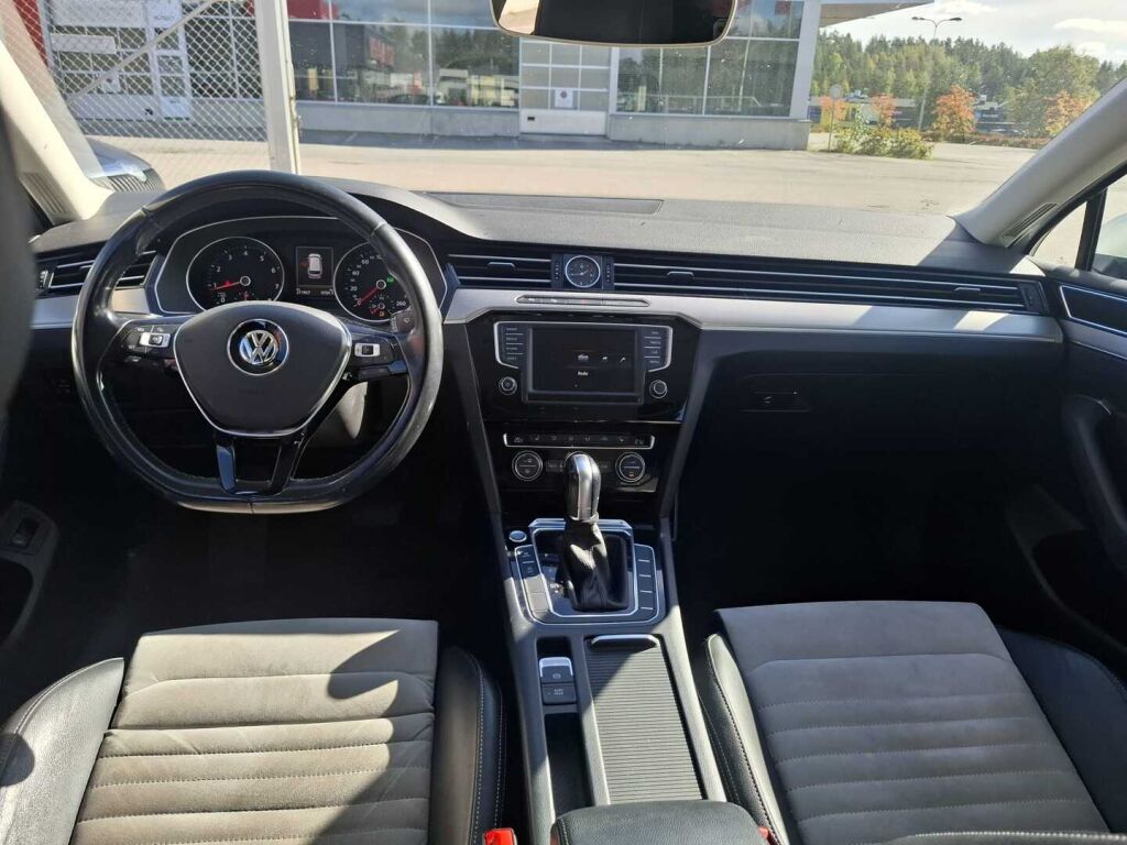 Volkswagen Passat 2015 Valkoinen