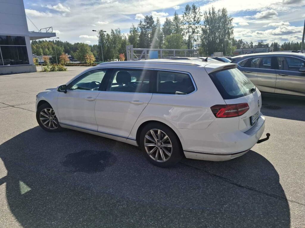 Volkswagen Passat 2015 Valkoinen