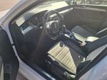 Volkswagen Passat 2015 Valkoinen