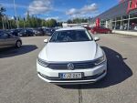 Volkswagen Passat 2015 Valkoinen