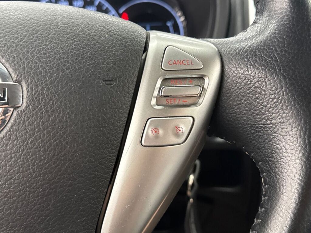 Nissan Note 2015 Harmaa