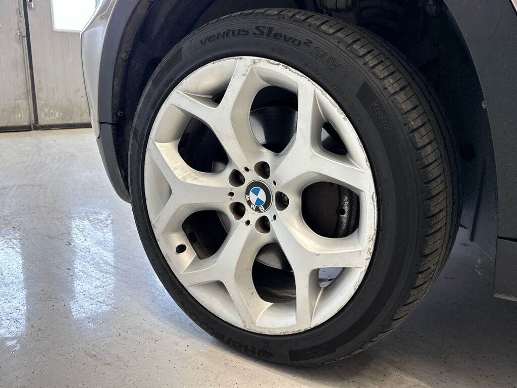 BMW X5 2007 Ruskea (beige)