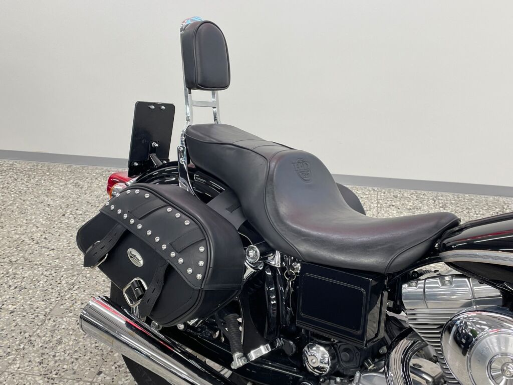 Harley-davidson DYNA 2003 