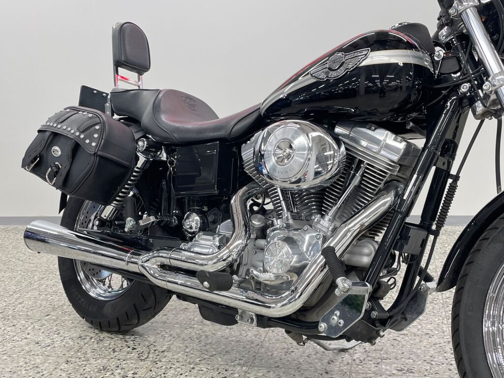 Harley-davidson DYNA 2003 