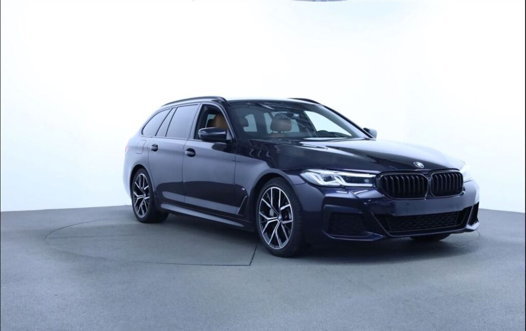 BMW 530 2022 