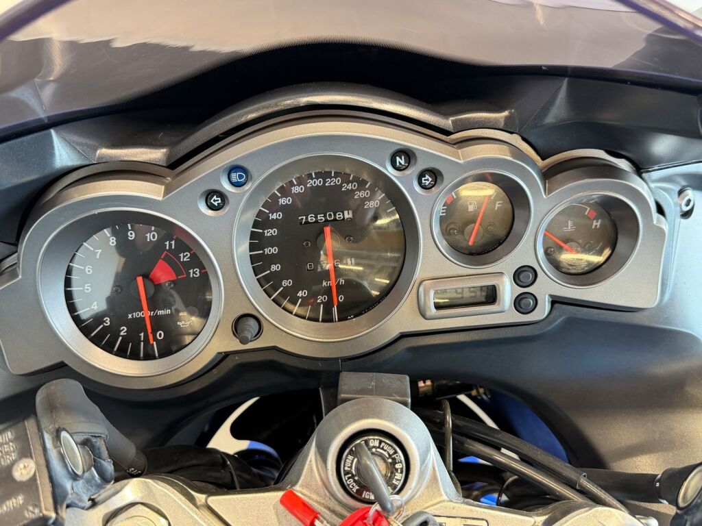 Kawasaki ZZR 2004 