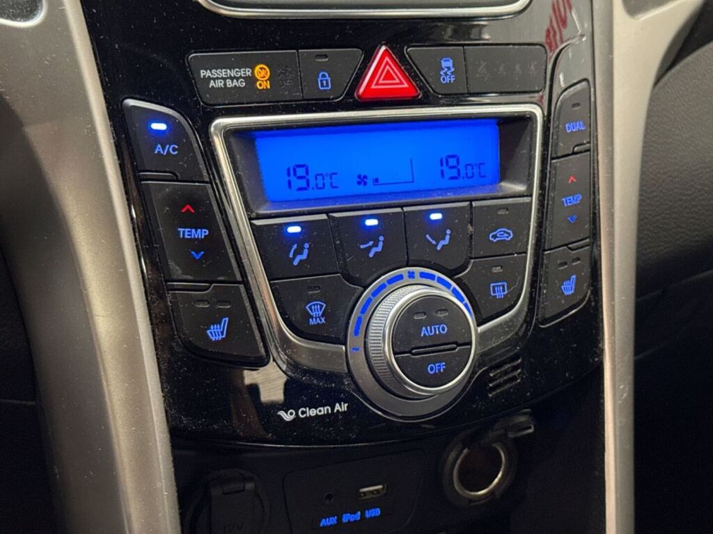 Hyundai i30 Wagon 2016 Harmaa