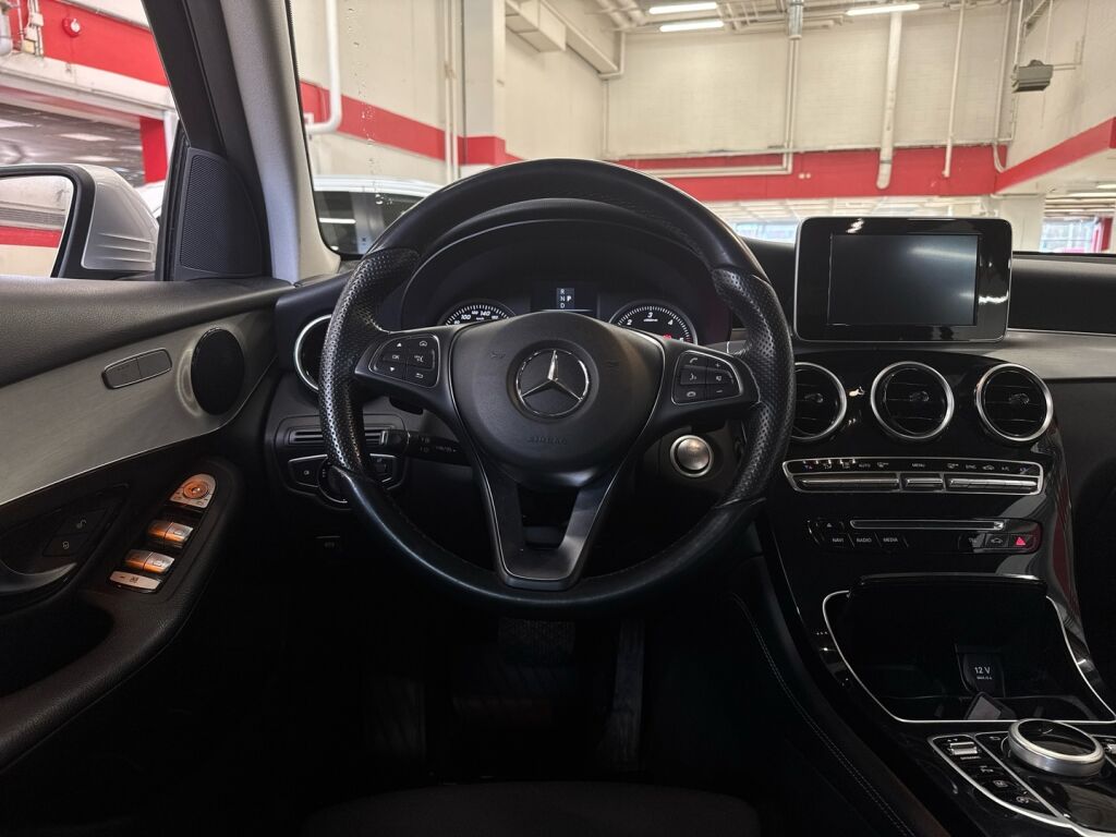 Mercedes-Benz GLC 2016 Harmaa