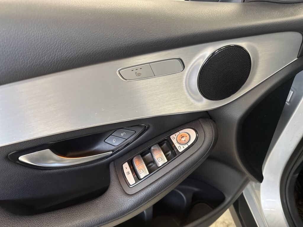 Mercedes-Benz GLC 2016 Harmaa