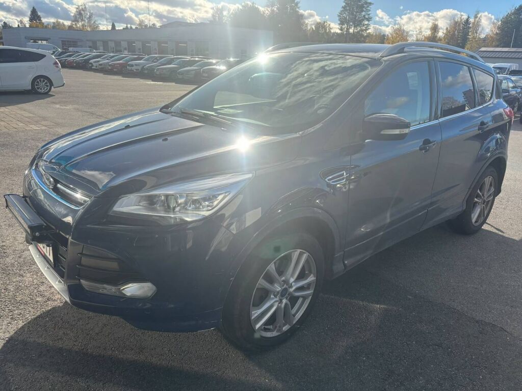 Ford Kuga 2015 Sininen
