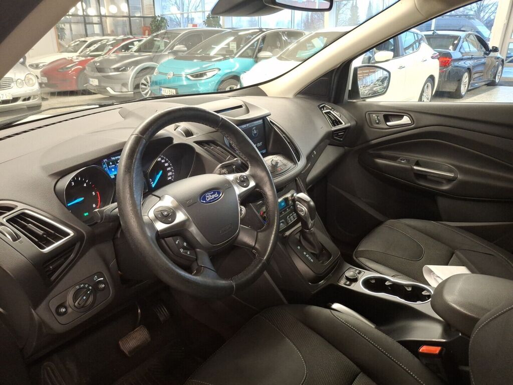 Ford Kuga 2016 Valkoinen