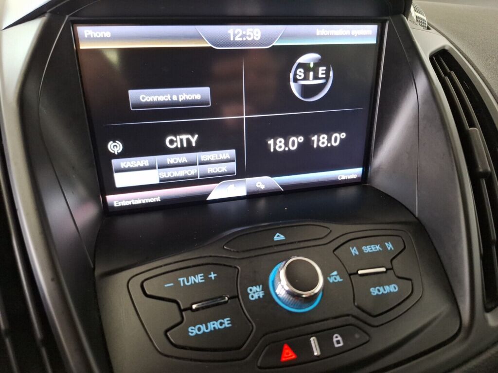 Ford Kuga 2016 Harmaa