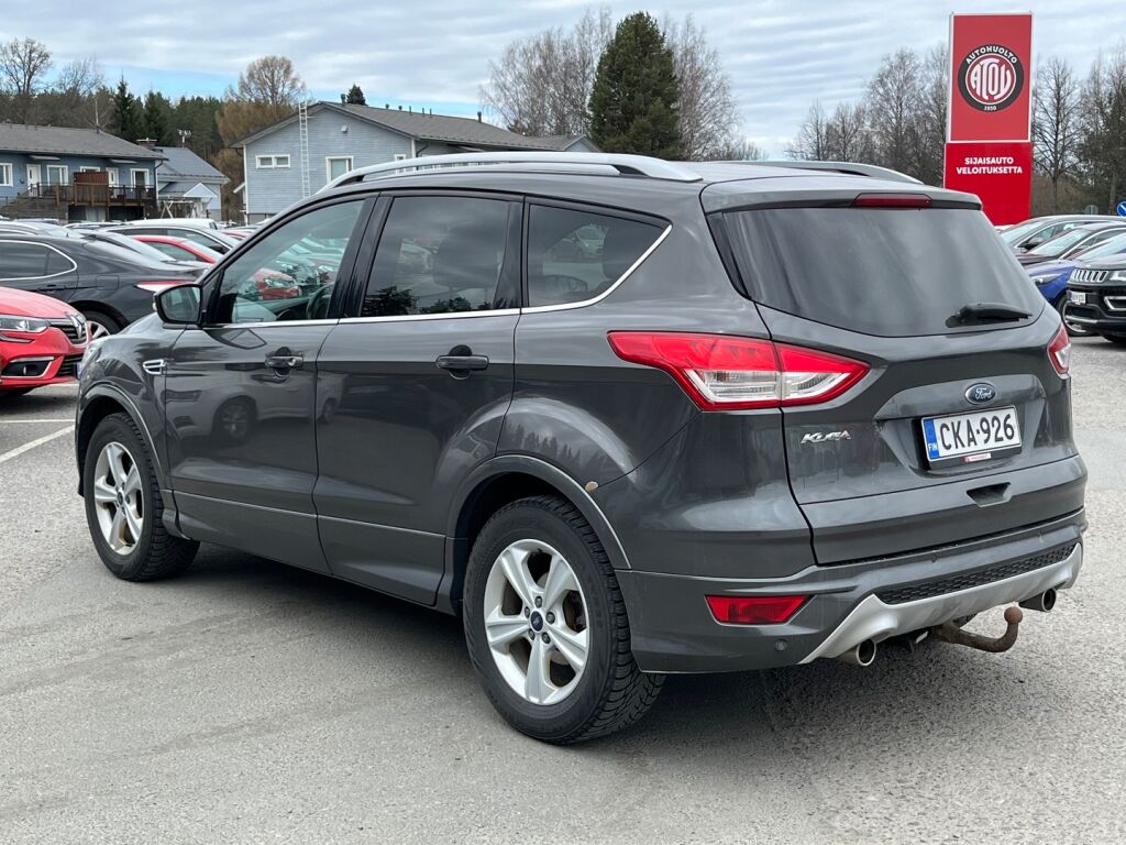 Ford Kuga 2016 Harmaa