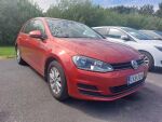 Volkswagen Golf 2016 Punainen
