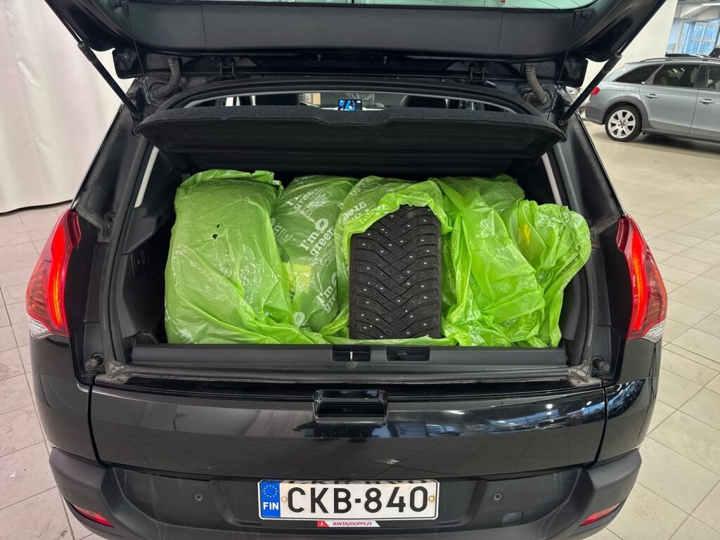 Peugeot 3008 2016 Musta