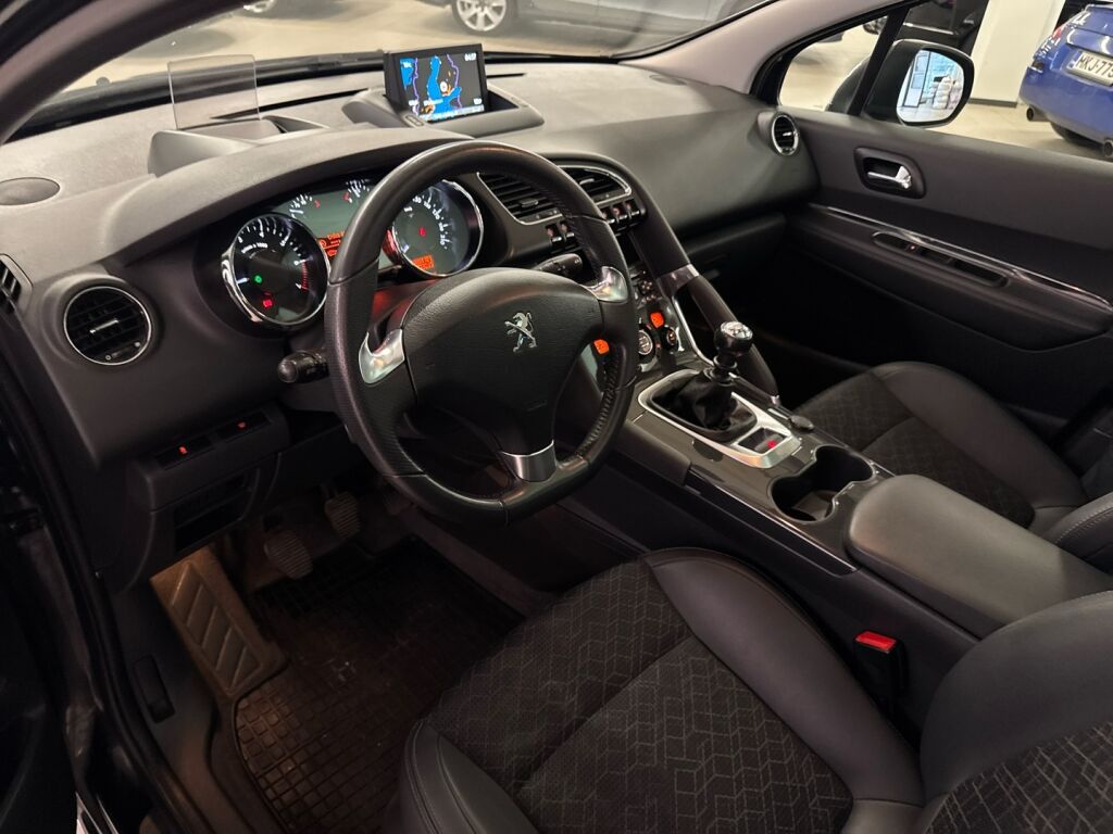 Peugeot 3008 2016 Musta