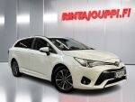 Toyota Avensis 2015 Valkoinen