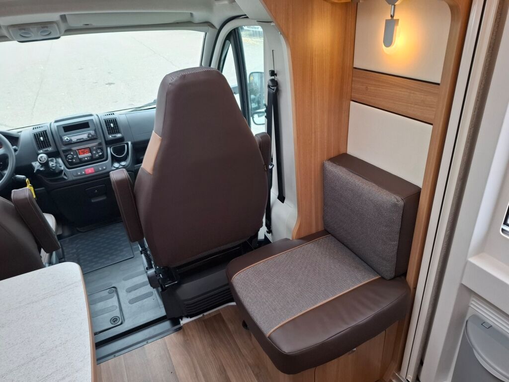 Dethleffs T7051 2017 Valkoinen