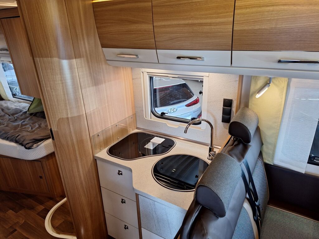 Dethleffs T7051 2017 Valkoinen