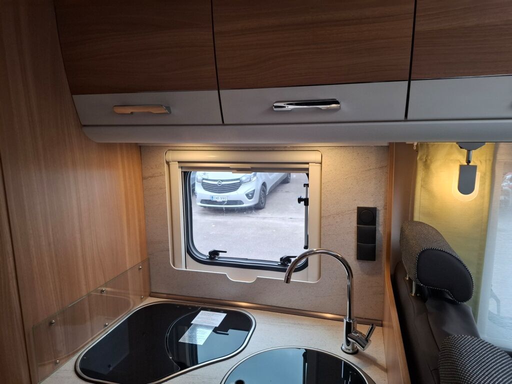 Dethleffs T7051 2017 Valkoinen