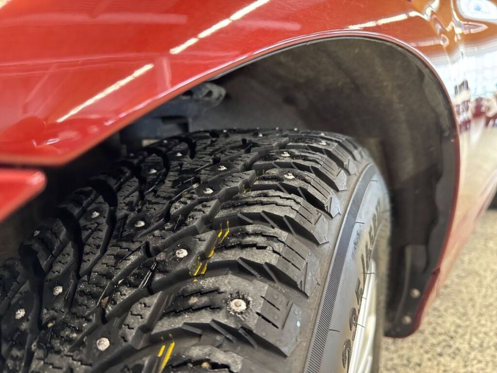 Volvo XC60 2015 Punainen