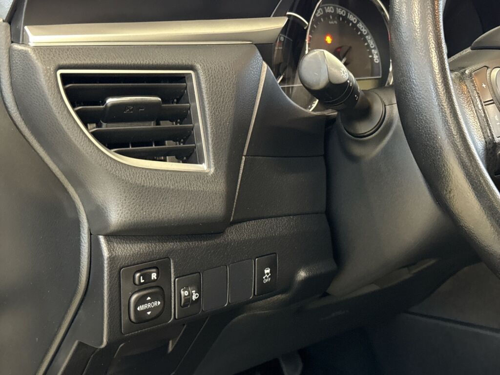 Toyota Corolla 2016 Hopea