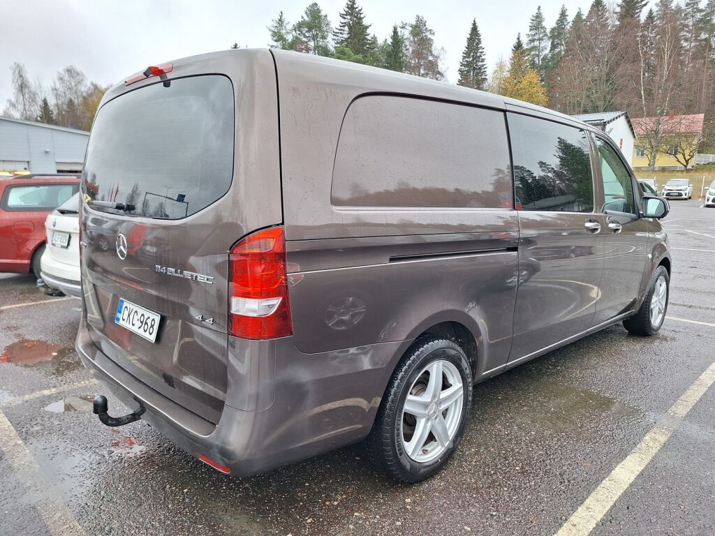 Mercedes-Benz Vito 2015 Ruskea (beige)