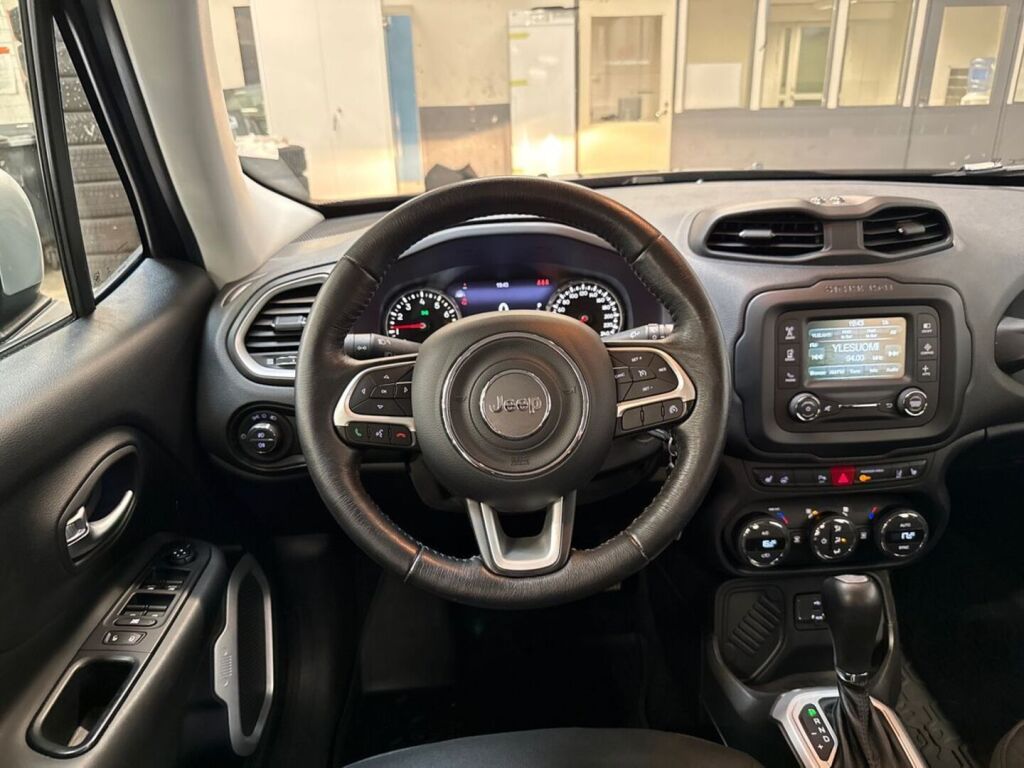 Jeep Renegade 2017 Musta