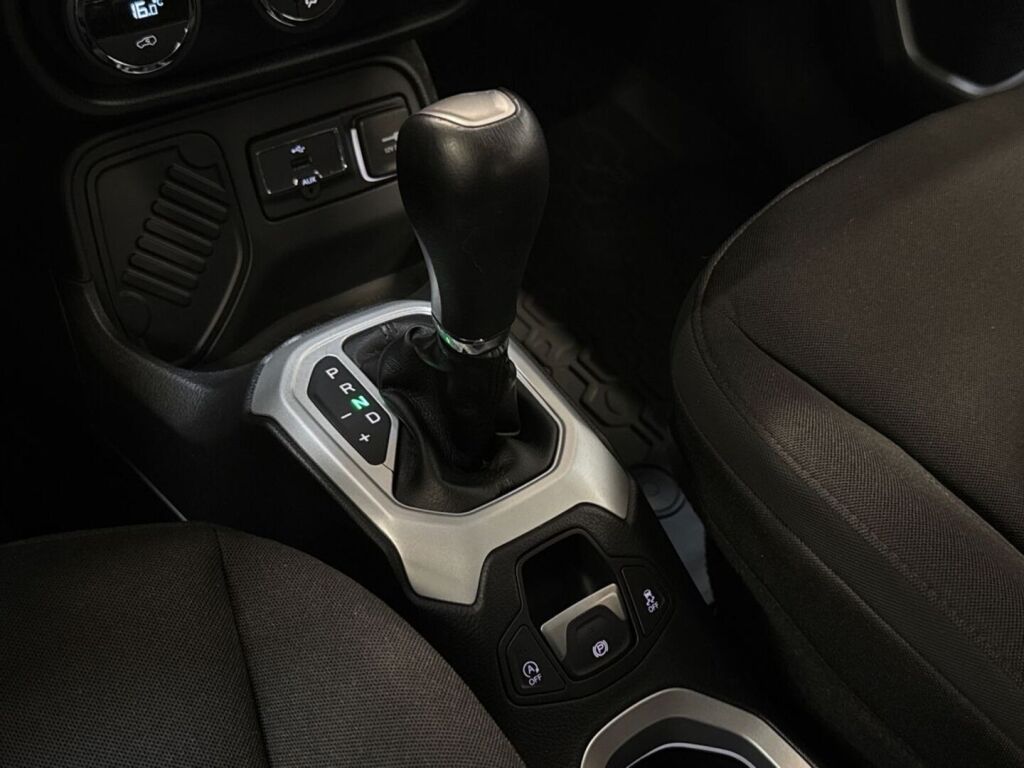 Jeep Renegade 2017 Musta