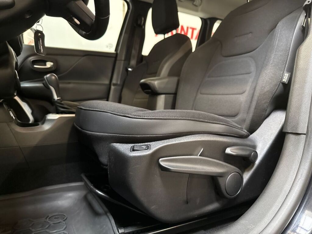 Jeep Renegade 2017 Musta