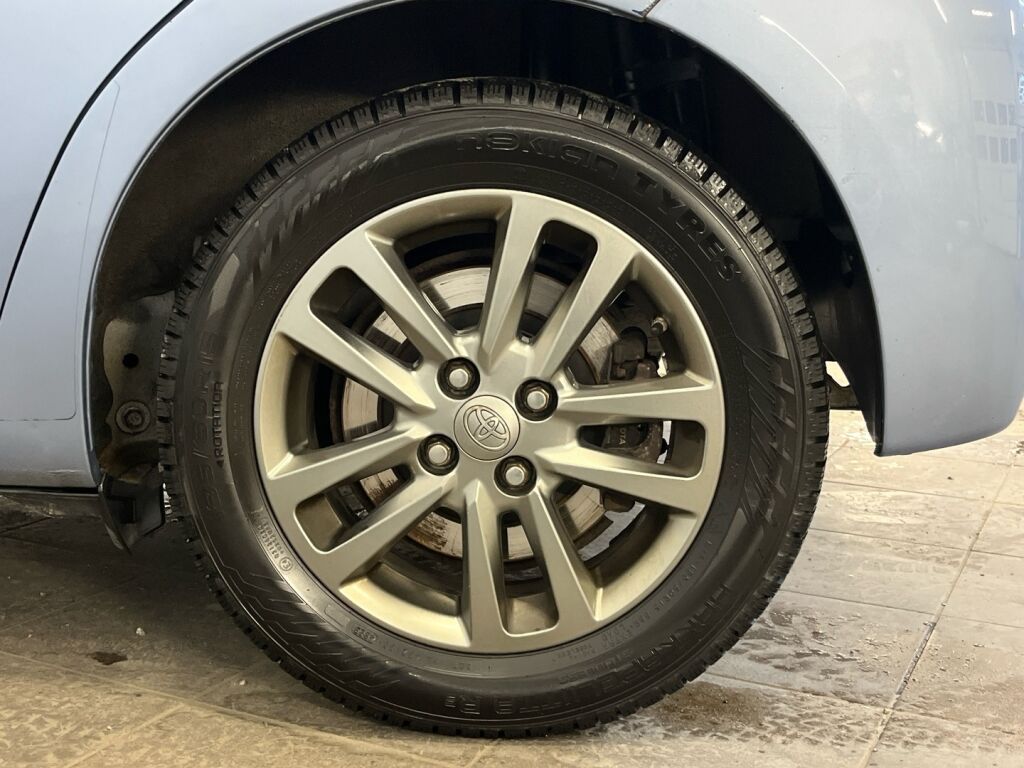 Toyota Yaris 2015 Sininen