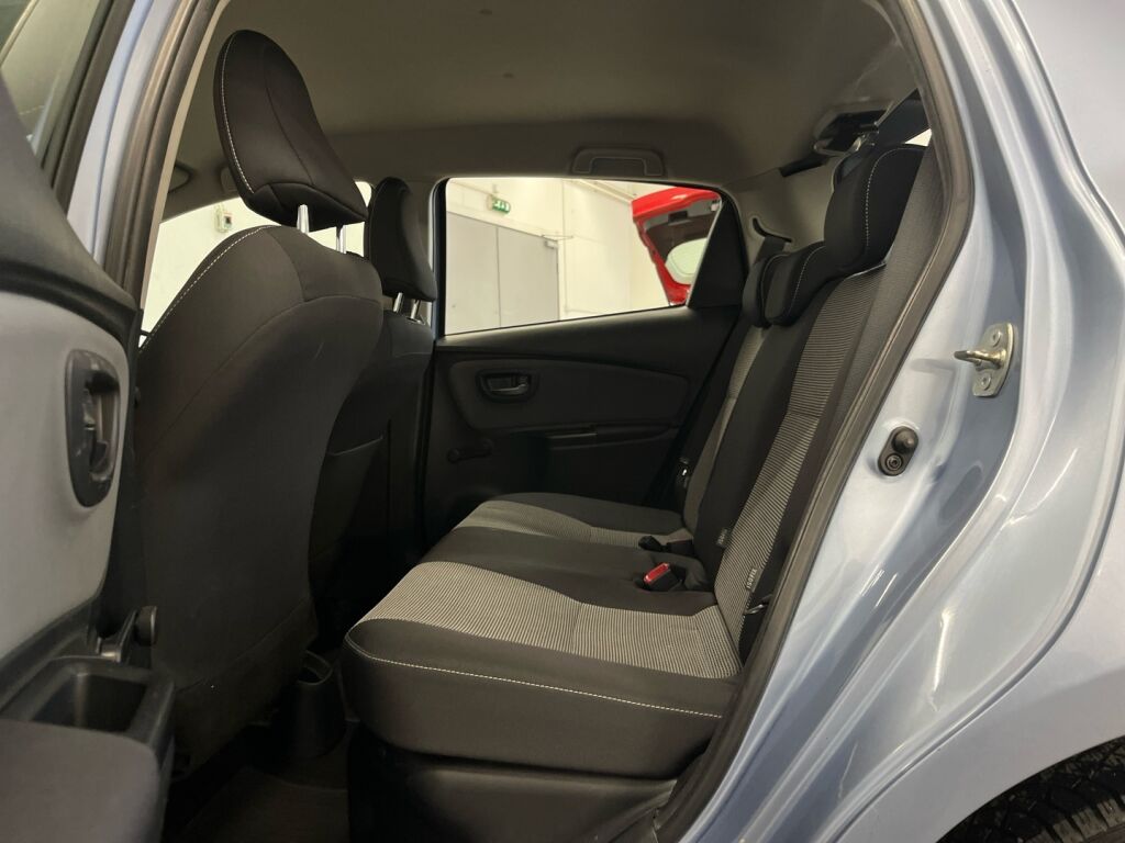 Toyota Yaris 2015 Sininen