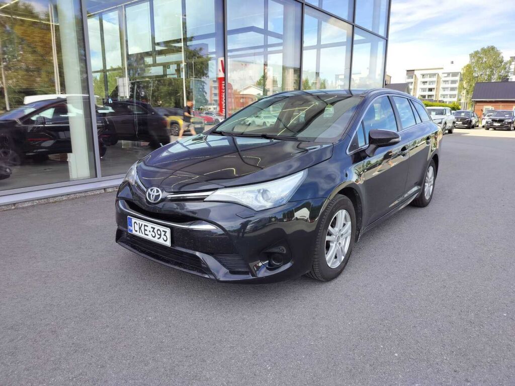 Toyota Avensis 2015 Musta