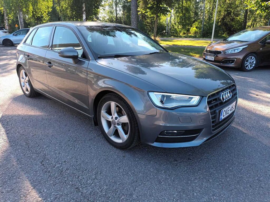 Audi A3 2015 Harmaa