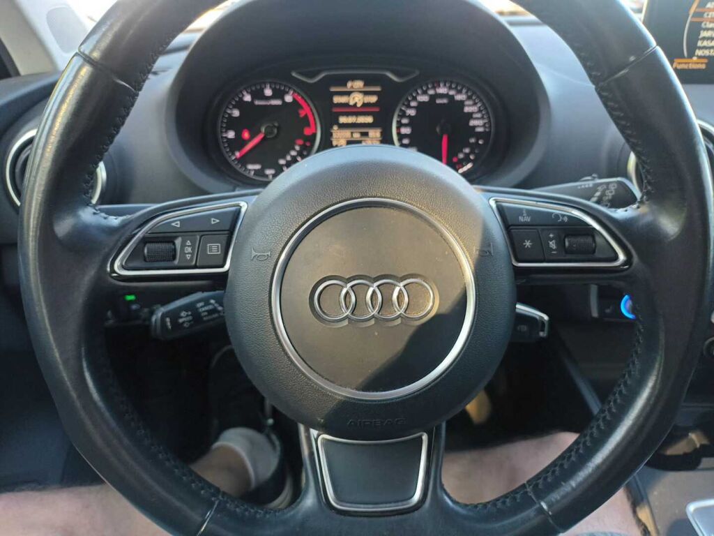 Audi A3 2015 Harmaa