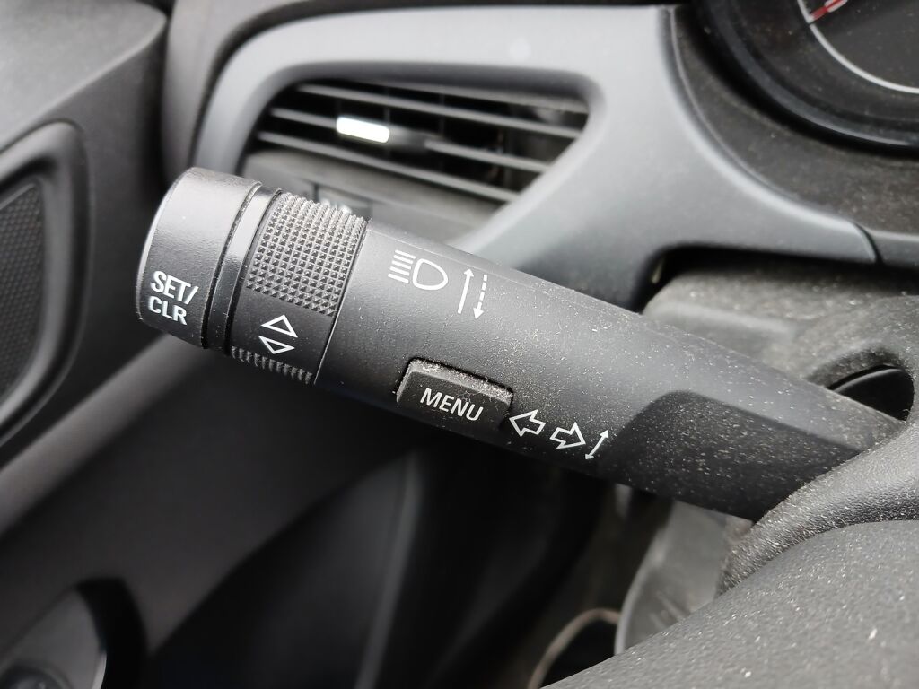Opel Corsa 2016 Valkoinen