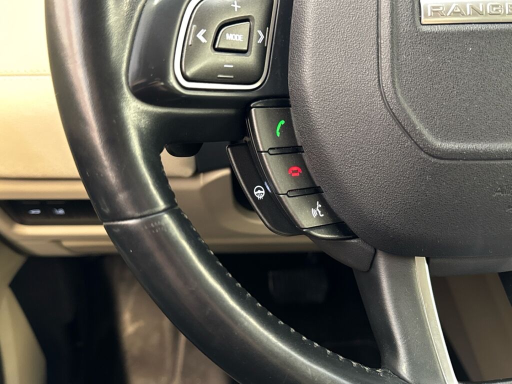 Land Rover Range Rover Evoque 2015 Musta