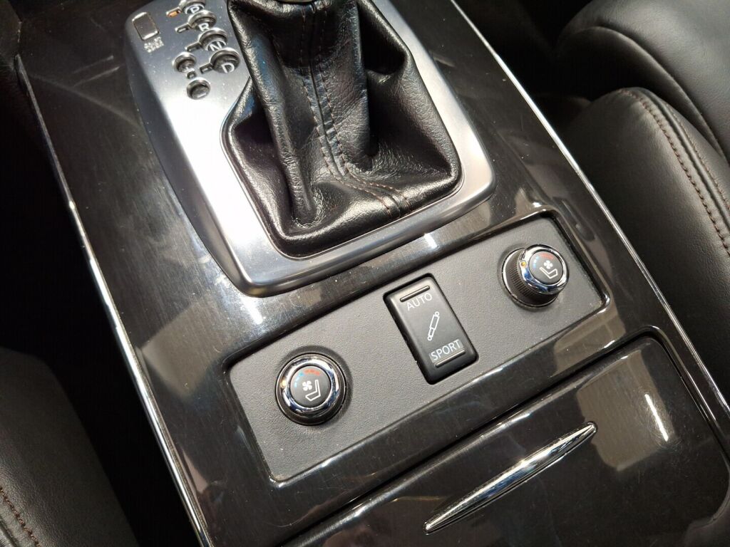 Infiniti FX30D 2012 Harmaa