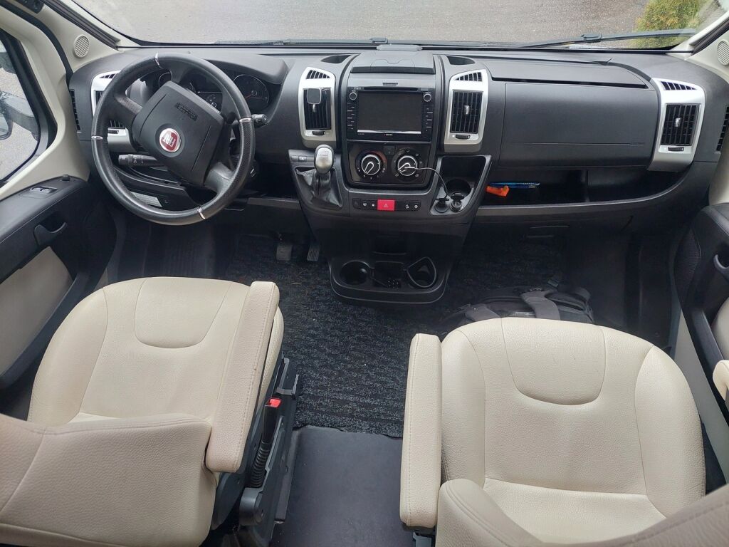 Bürstner Ixeo Time 726 2016 9