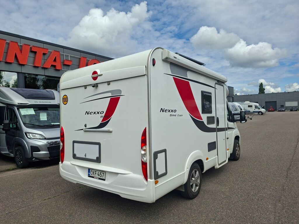 Bürstner Nexxo Time T569 2016 Valkoinen