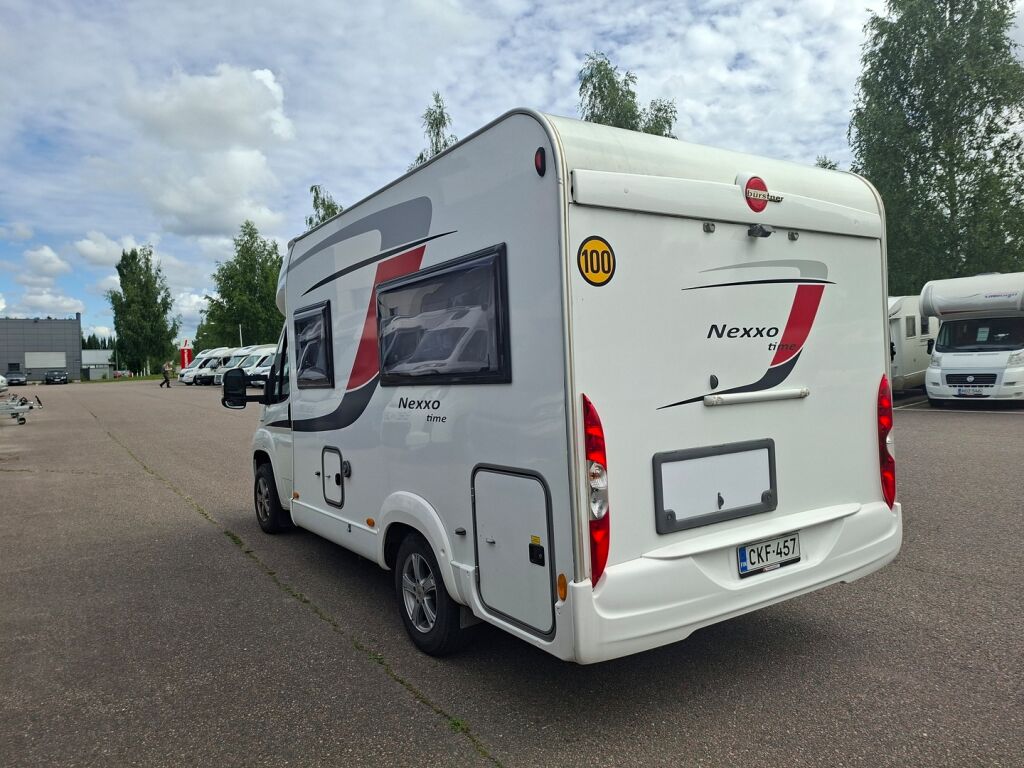 Bürstner Nexxo Time T569 2016 Valkoinen