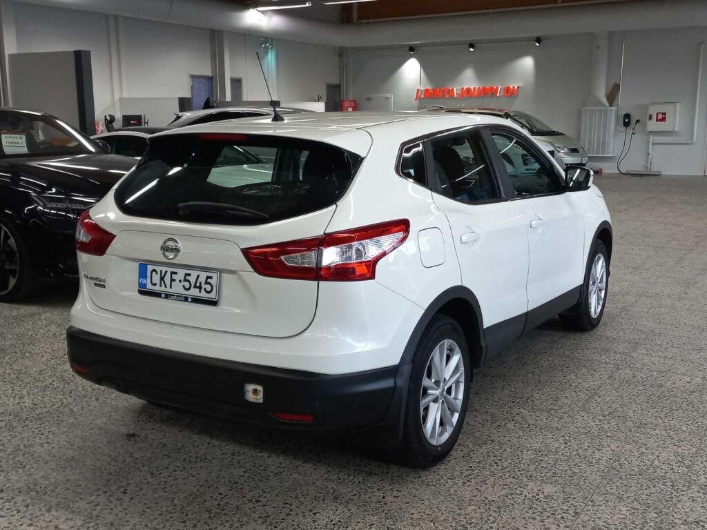 Nissan Qashqai 2016 Valkoinen