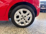 Opel Karl 2016 Punainen