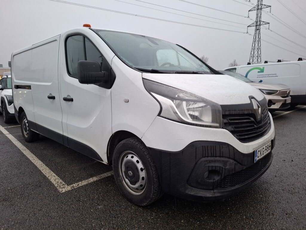 Renault Trafic 2016 Valkoinen