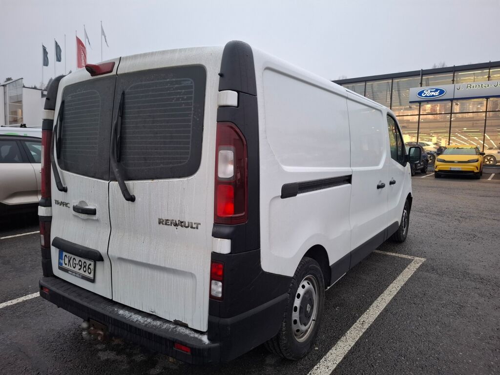 Renault Trafic 2016 Valkoinen