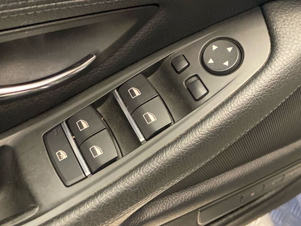 BMW 550 2013 Harmaa