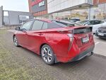 Toyota Prius 2016 Punainen