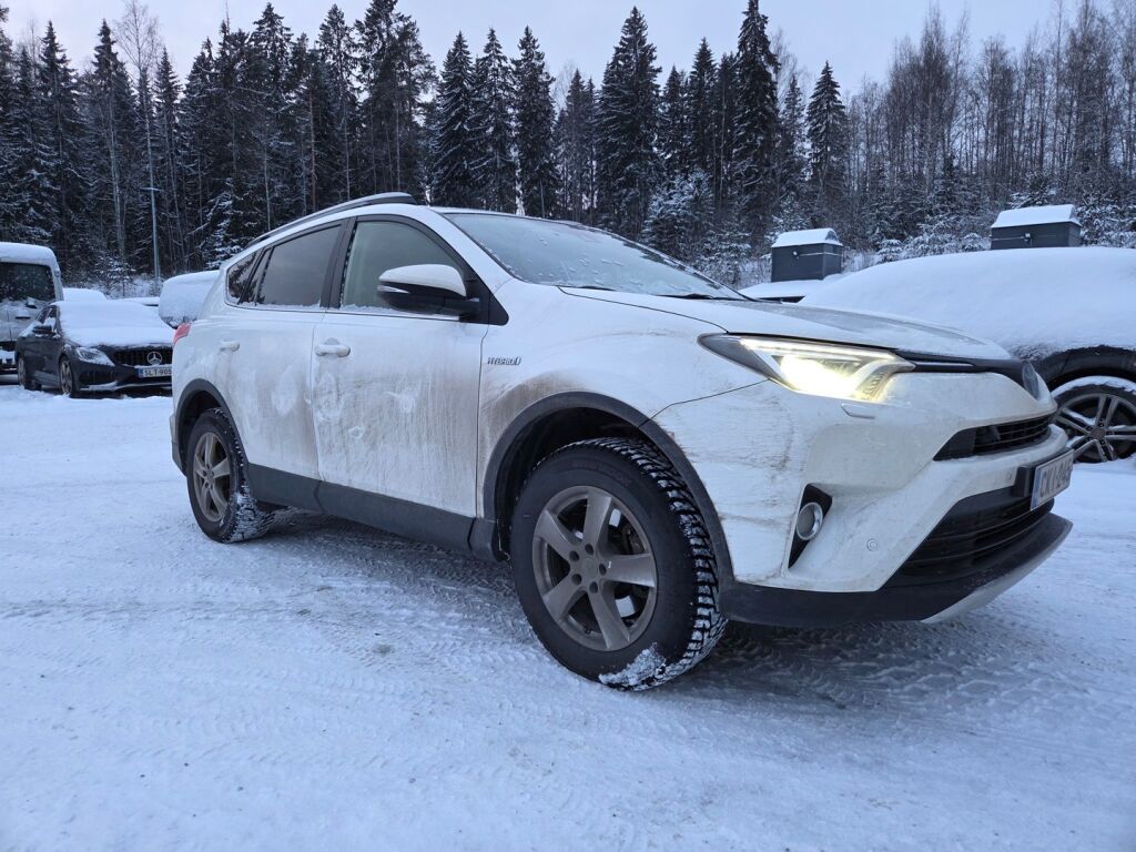 Toyota RAV4 2016 Valkoinen