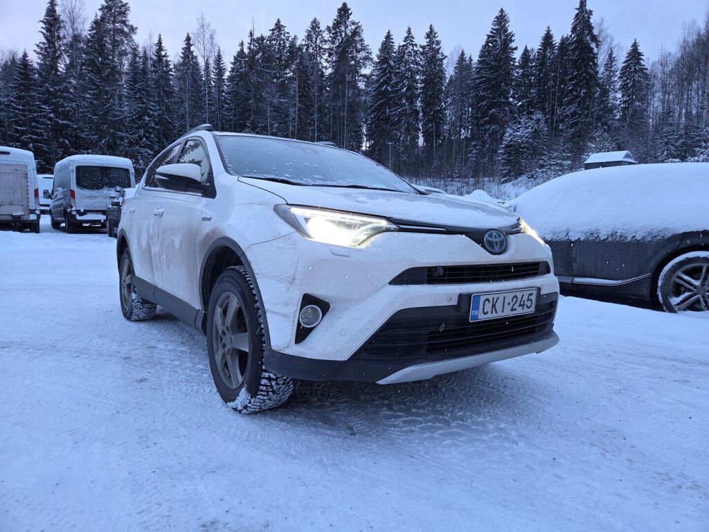Toyota RAV4 2016 Valkoinen